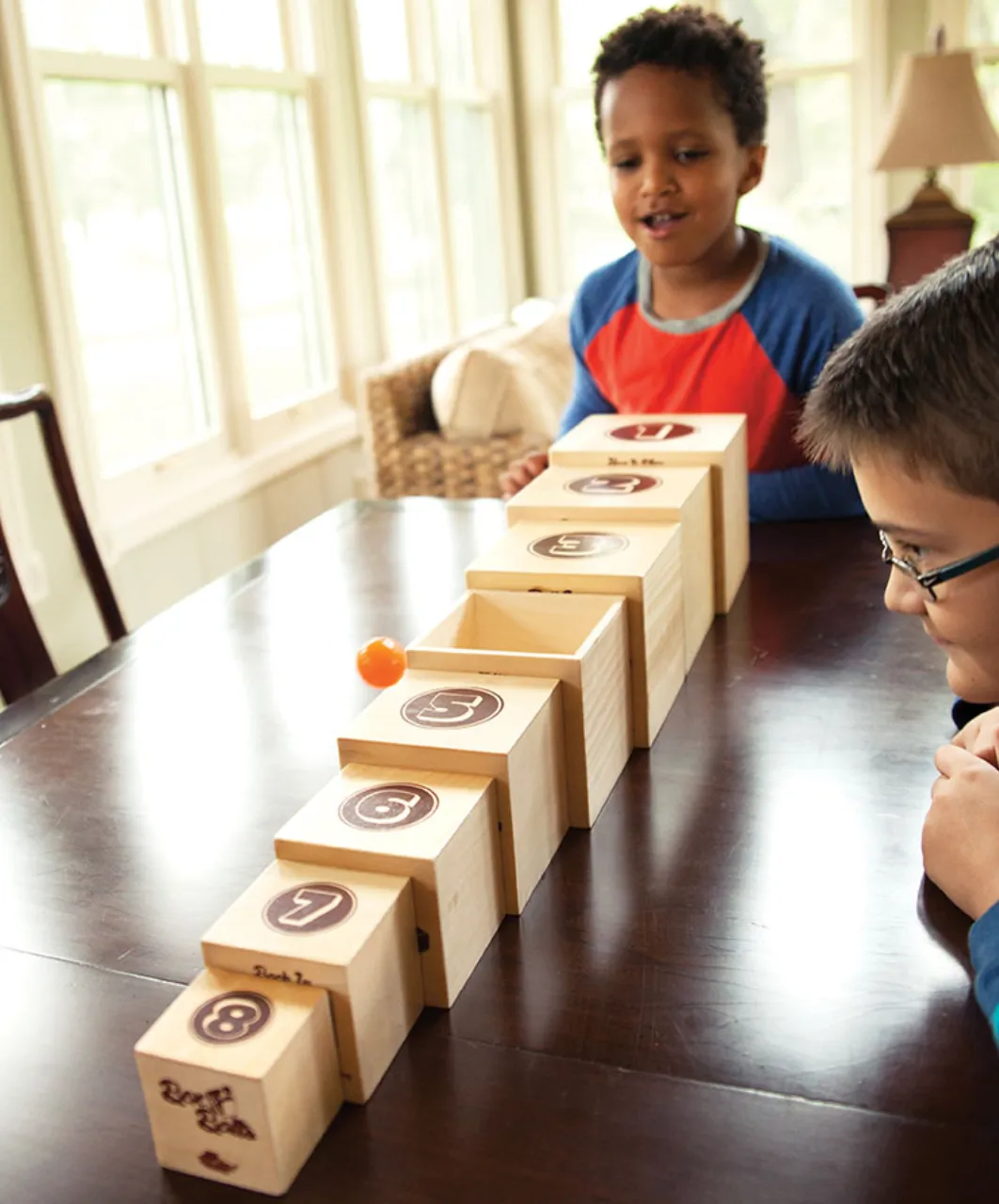 Box & Balls Game