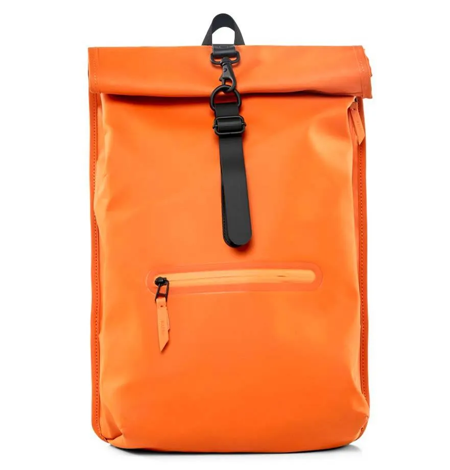 RAINS Rolltop Rucksack – Fire Orange