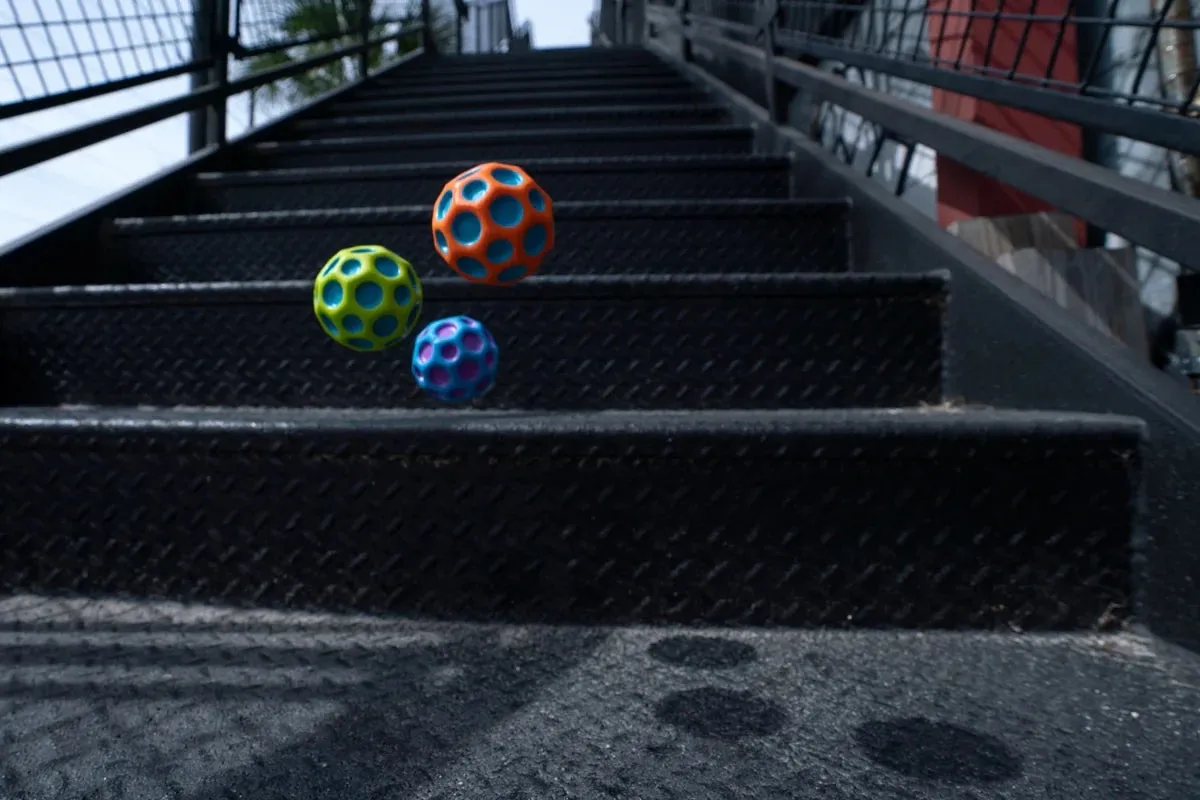 Waboba Martian Moon Bouncy Ball